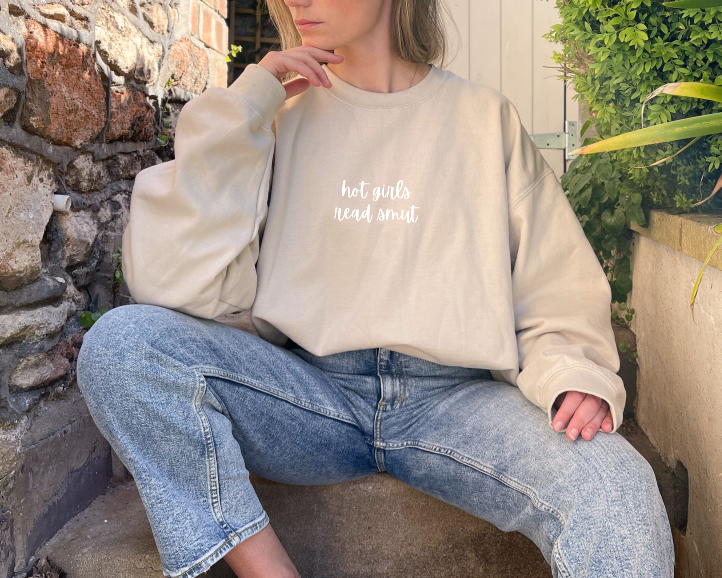 Hot Girls Read Smut Sweatshirt
